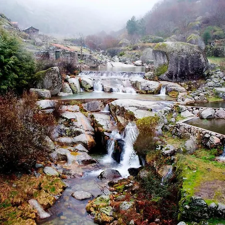 Chale De Montanha Com Sons De Rio *