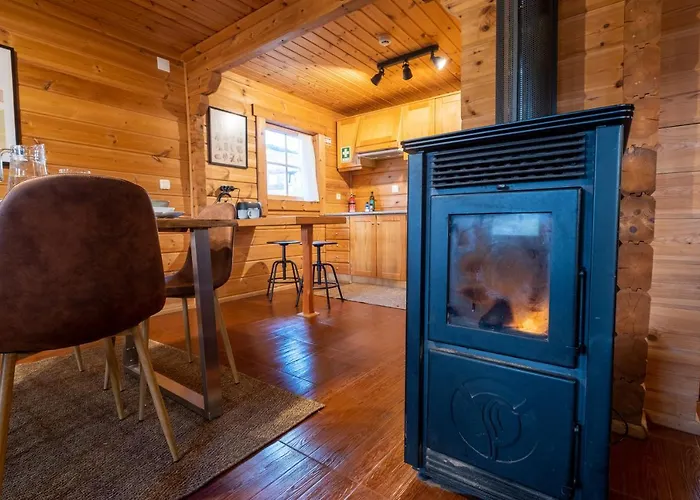 Chale De Montanha Com Sons De Rio