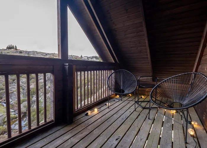 Chale De Montanha Com Sons De Rio Cortes do Meio